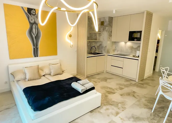 Apartment In&cognito With Parking And Wifi *